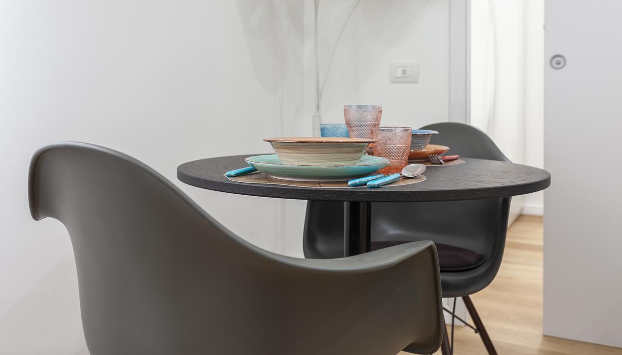 Italianway-Segrino Apartment มิลาน ภายนอก รูปภาพ