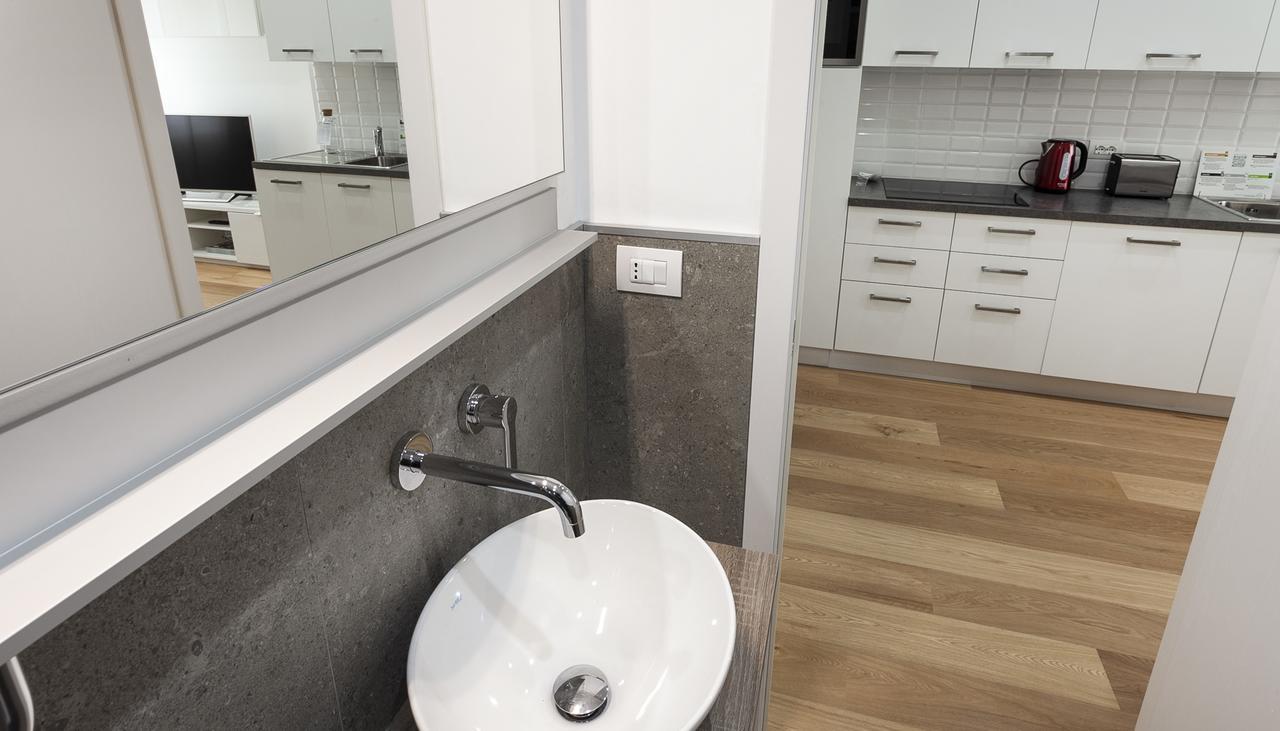 Italianway-Segrino Apartment มิลาน ภายนอก รูปภาพ